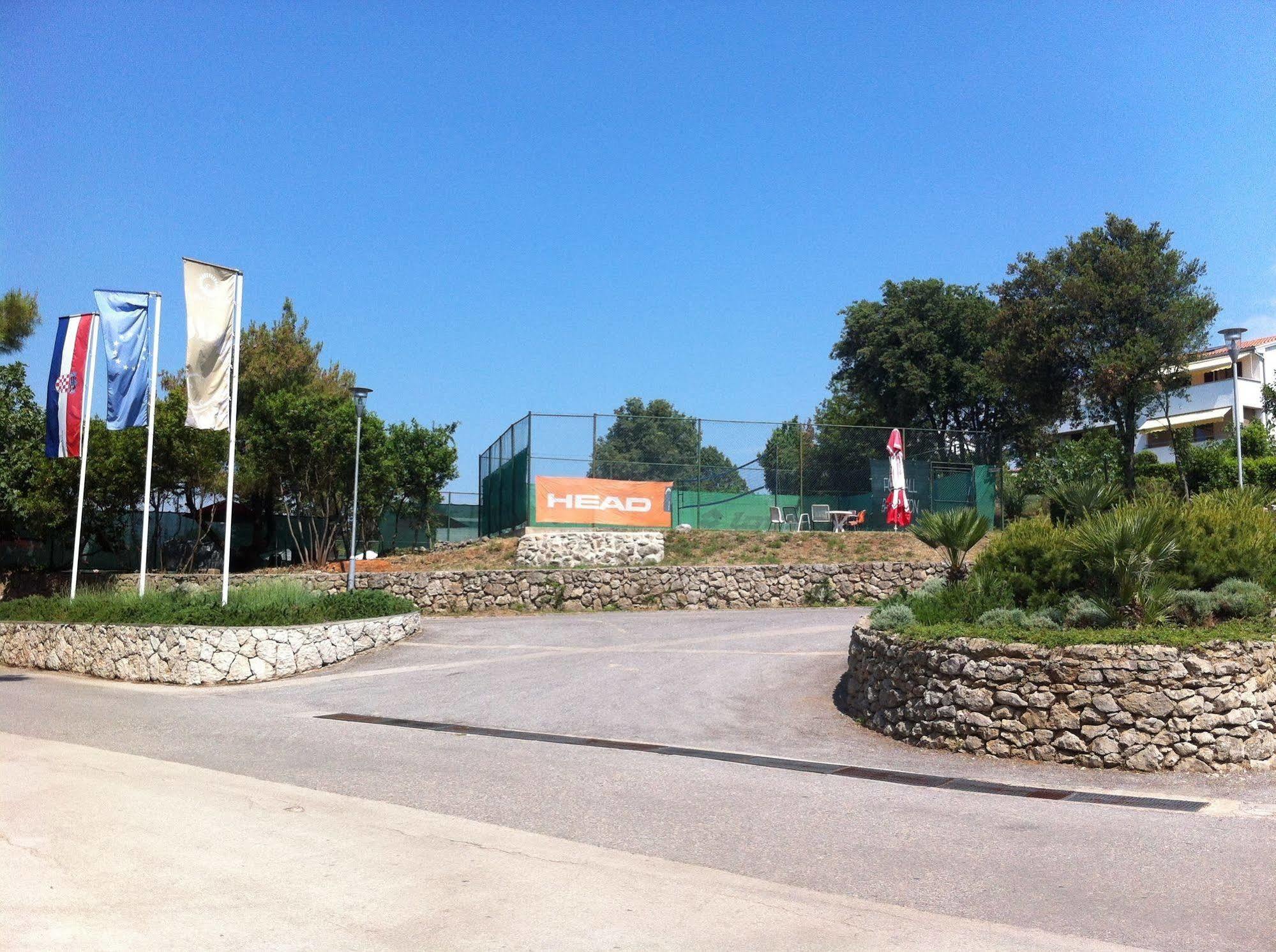 Villa Lovorka - Hotel Resort Drazica Krk Town Exterior foto